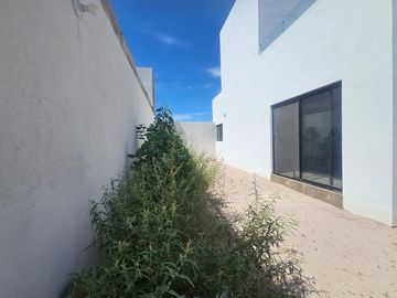 CASA EN VENTA EN SECTOR VIÑEDOS TORREÓN, COAHUILA