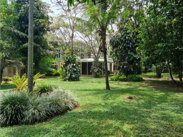 Casa independiente en Pance sur de Cali cerca al parque de Las Garzas
