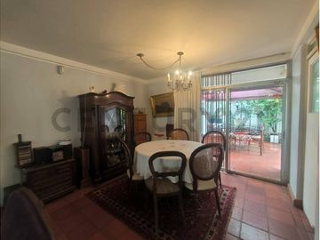 Se Arrienda casa Barrio Vaticano, Las Condes, Metro Bilbao
