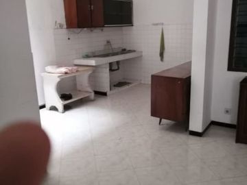 Dijual Rumah Hitung Tanah Area Wiyung *TN