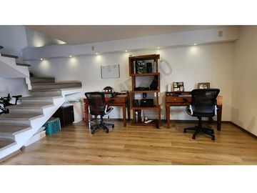 INCREIBLE OFERTA CASA CON SOTANO Y AMPLIO JARDÍN EN LOMAS DE JURIQUILLA AHORA MÁS ACCESIBLE