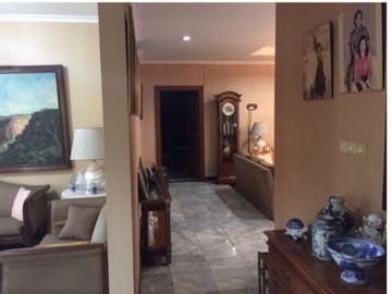 Dijual Rumah Luas Dan Cantik 2 Lantai Lokasi Cilandak