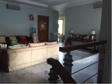 Dijual Rumah Luas Dan Cantik 2 Lantai Lokasi Cilandak
