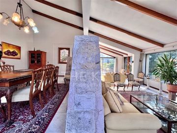 Casa en Venta en Parque Antonio Rabat - Colegio San Benito