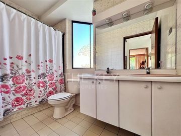 Casa en Venta en Parque Antonio Rabat - Colegio San Benito