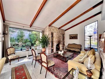 Casa en Venta en Parque Antonio Rabat - Colegio San Benito