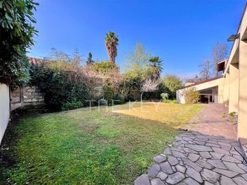 Casa en Venta en Parque Antonio Rabat - Colegio San Benito