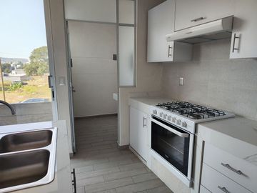 Moderno departamento Altozano Fracc Privado