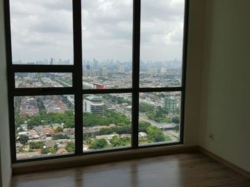 Apartemen ST Moritz Tipe SkyLoft 2 Lantai Semi Furnished