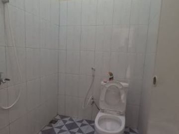 Rumah dalam cluster hanya 1 unit ready stok, strategis ya