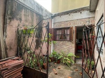 Casa en venta en Moron Norte