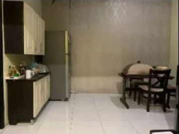 Dijual/Disewa Rumah Manyar Sabrangan, Semi Furnish Dekat Menur , Surabaya Timur