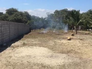 VENTA DE TERRENO EN CANOA (GV)