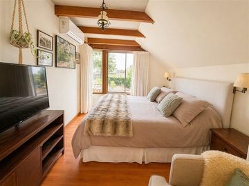 Acogedora casa en venta de 4 dorm. en Las Condes