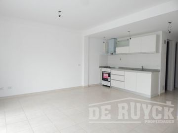 Departamento en venta en Berazategui Este