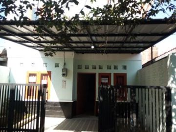 Murah banget... antapani Rumah bangunan baru dekat ke jalan raya
