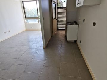 DEPARTAMENTO FUNCIONAL CON EXCELENTE UBICACIÓN