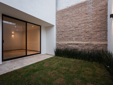 Excelente opción en Venta en Fracc. Alto Lago