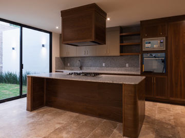 Excelente opción en Venta en Fracc. Alto Lago