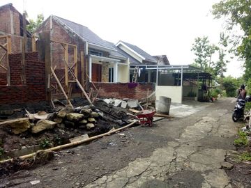 Jual Rumah Jogja SPESIAL IMLEK KPR Pasti Akad Selatan Lapangan Kasihan