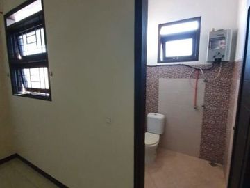 5 Bedroom House for sale