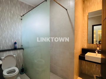Jual Cepat!!! Rumah Furnish dan Eksklusif, Tinggal Bawa Koper Aja di Summarecon Bandung