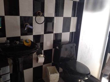 Renta de departamento en avenida principal, Vista Hermosa Cuernavaca