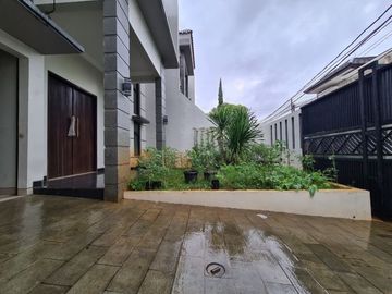 Rumah murah dekat Pejaten Village Stasiun Pasar Minggu
