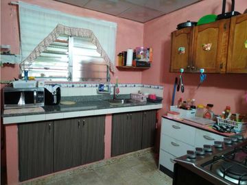 Sea Confiable Vende Casa Con Espacioso Terreno en La Chorrera