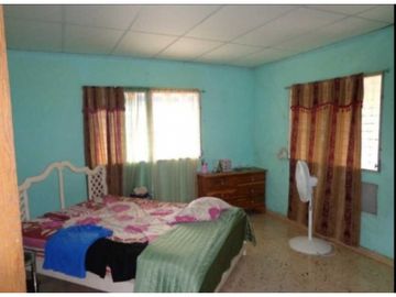 Sea Confiable Vende Casa Con Espacioso Terreno en La Chorrera