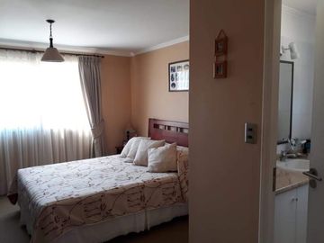 Vendo casa esquina Altos del Parque