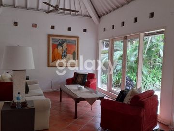 DIJUAL TANAH + VILLA KUBU MANYAR CANGGU BADUNG, BALI