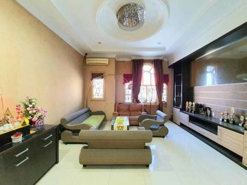 Villa Komplek Piazza Residence (Jalan Gaperta - Kapten Muslim) Medan