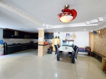 Villa Komplek Piazza Residence (Jalan Gaperta - Kapten Muslim) Medan