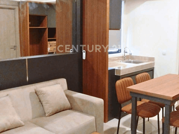 Apartement Marbella Meikarta 2+1 BR Furnished Baru Renovasi Di Cikarang