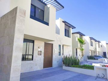 Casa de Tres Recámaras en el Querétaro Moderno 