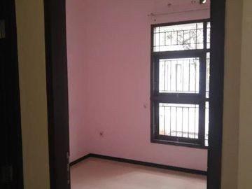 Rumah Royal Ketintang Regency dkt Gayungsari Kebonsari Karah Palm Spring
