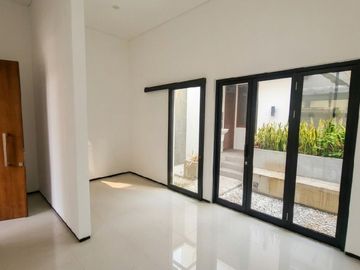 rumah araya Malang