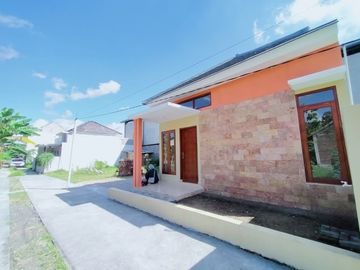 Rumah Area Kalasan, Baru dan Siap Huni 1 Unit