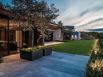 CASA RESIDENCIAL EN VENTA EN EL CLUB Y DENTRO DEL CAMPO DE GOLF TRES MARIAS