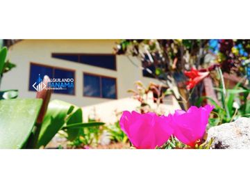 Se vende espectacular casa en Boquete, super amplia y acogedora!