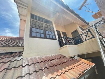 Rumah Kosong Bagus di Medokan Asri Barat Daerah Medokan Ayu
