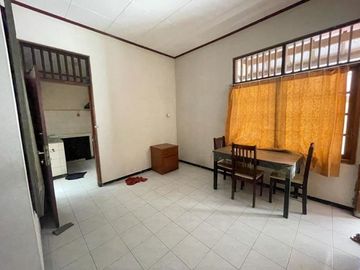Rumah Kosong Bagus di Medokan Asri Barat Daerah Medokan Ayu