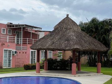 Casa en VENTA en Los Tulipanes el Cayaco Acapulco