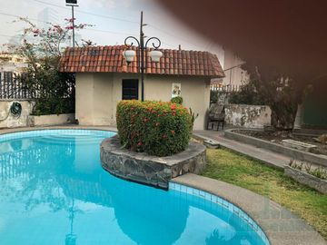 VENTA  CASA COLONIAL  CEIBOS SANTA CECILIA