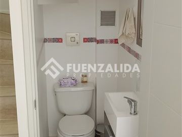 3 dorm., 2 baños, sector Condominio Los Corraleros, Lampa
