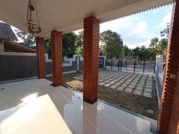 Limasan Modern Siap Bangun Luasan Tanah 216 m2 Legalitas Sertipikat Hak Milik Dan IMB Ready