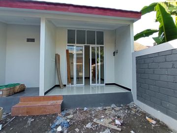 Limasan Modern Siap Bangun Luasan Tanah 216 m2 Legalitas Sertipikat Hak Milik Dan IMB Ready