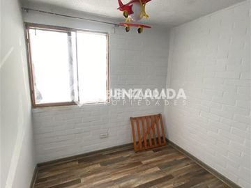 Casa en venta de 2 dorm. en Maipú