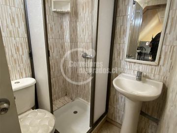 Casa en venta de 12 dorm. en La Florida